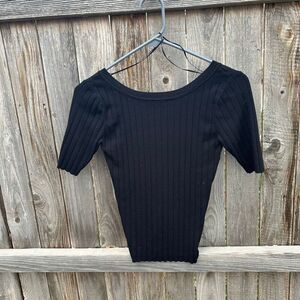 Dip tshirt V-neck short sleeve size xs